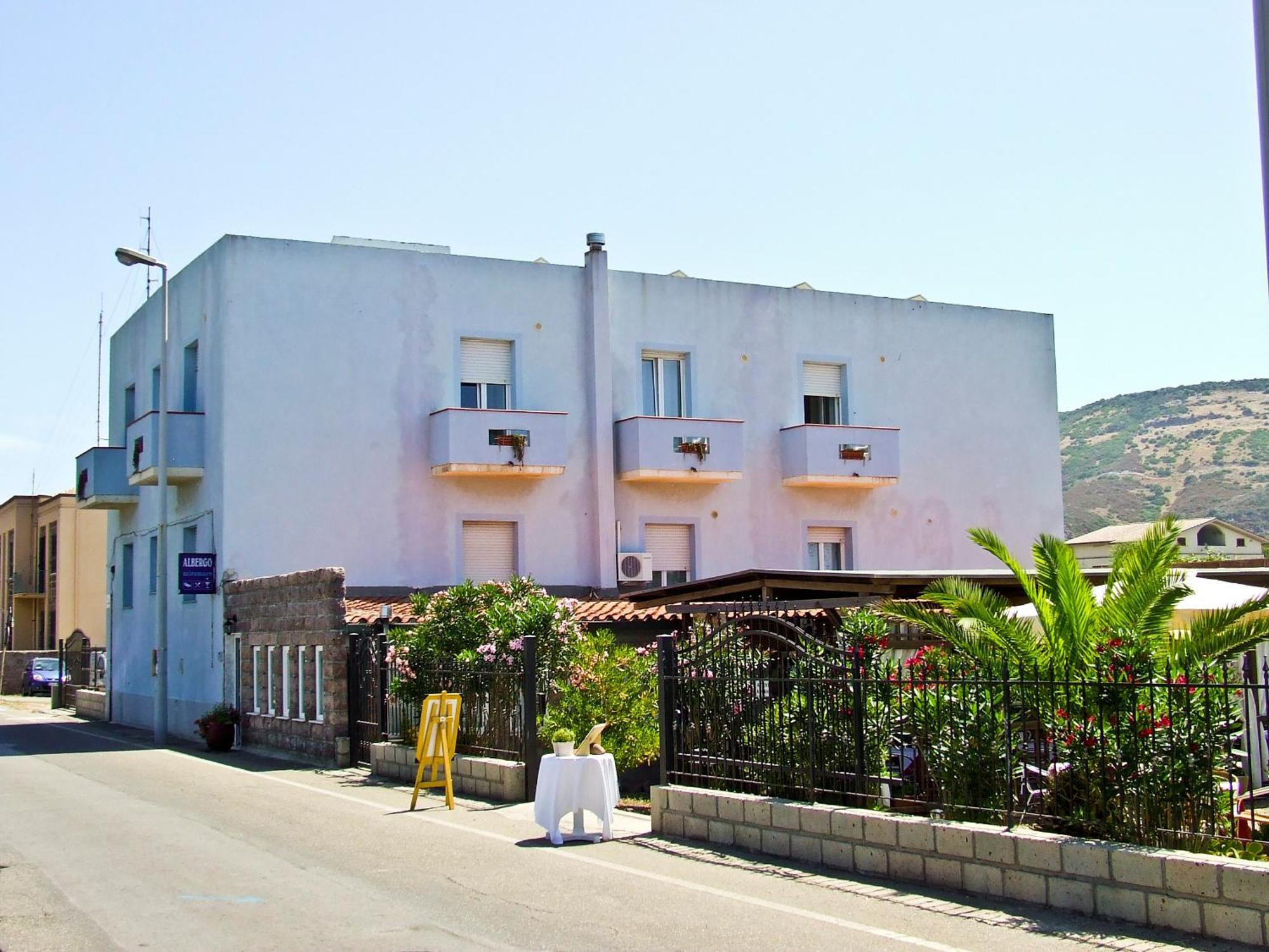 Hotel Miramare Bosa Marina Exteriér fotografie